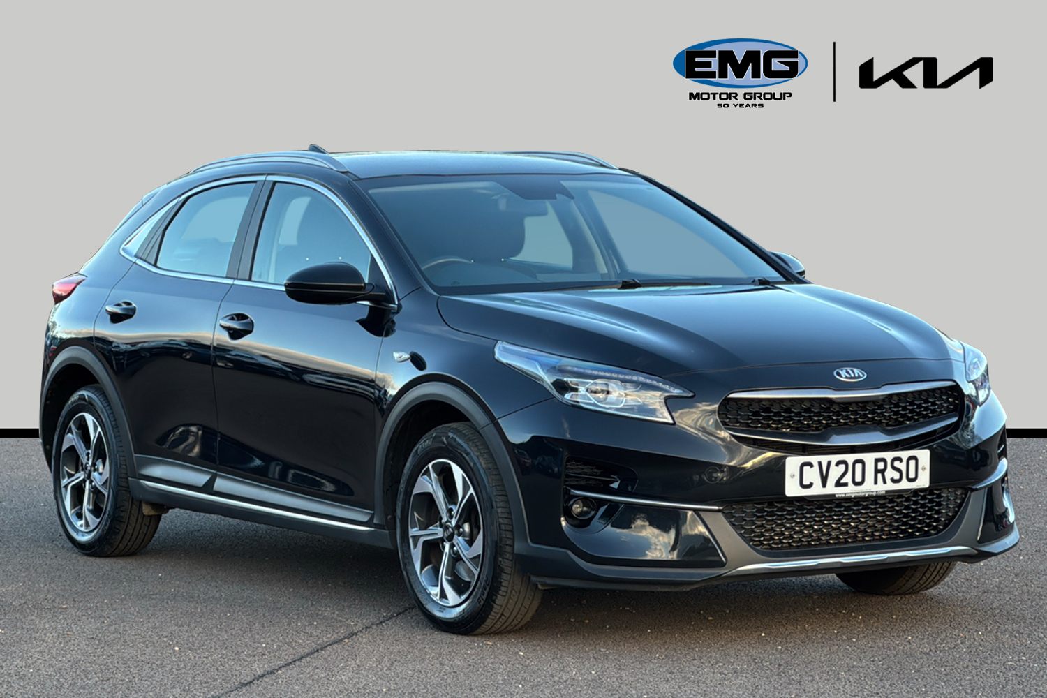 Main listing image - Kia XCeed