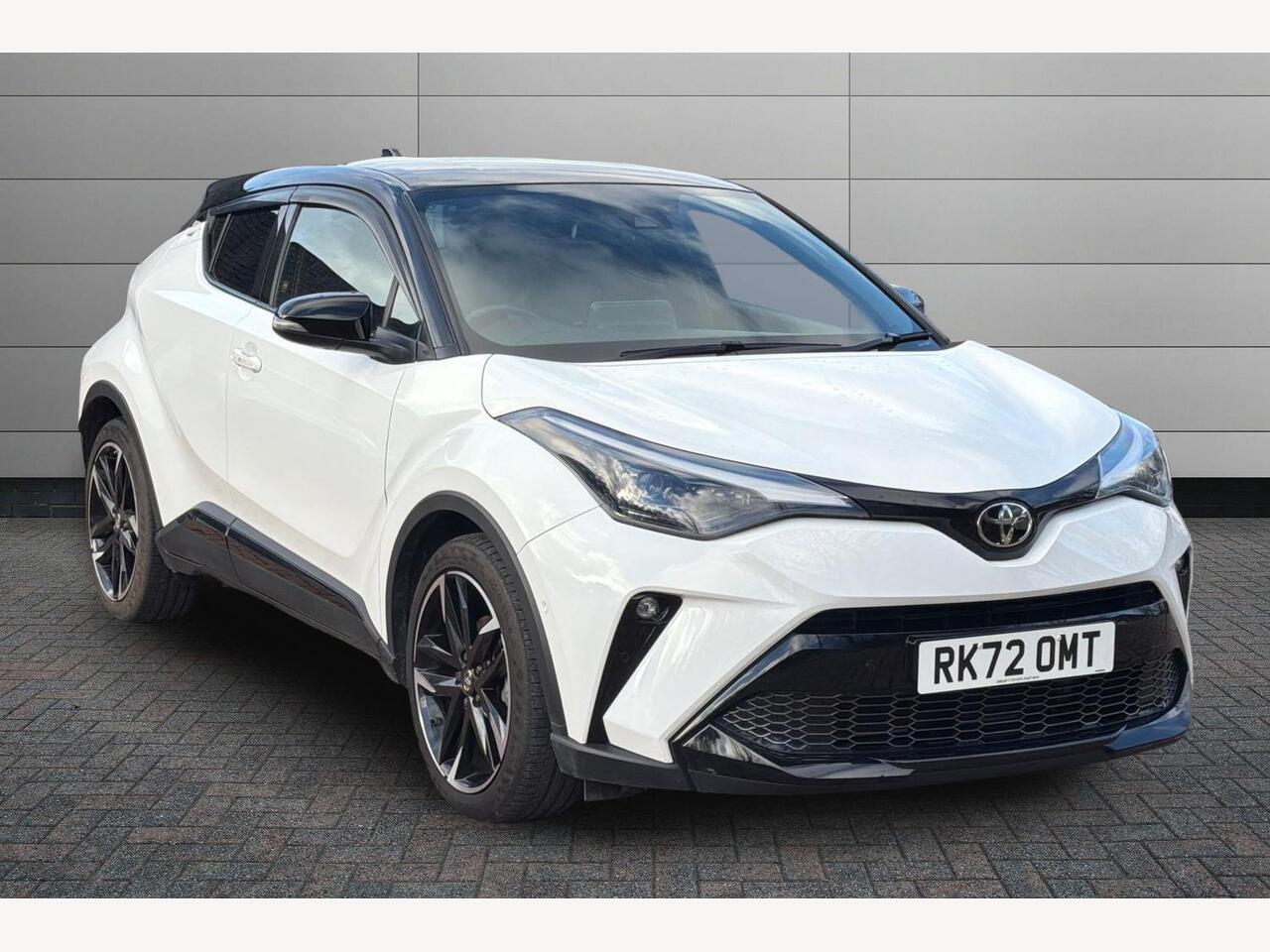 Main listing image - Toyota C-HR