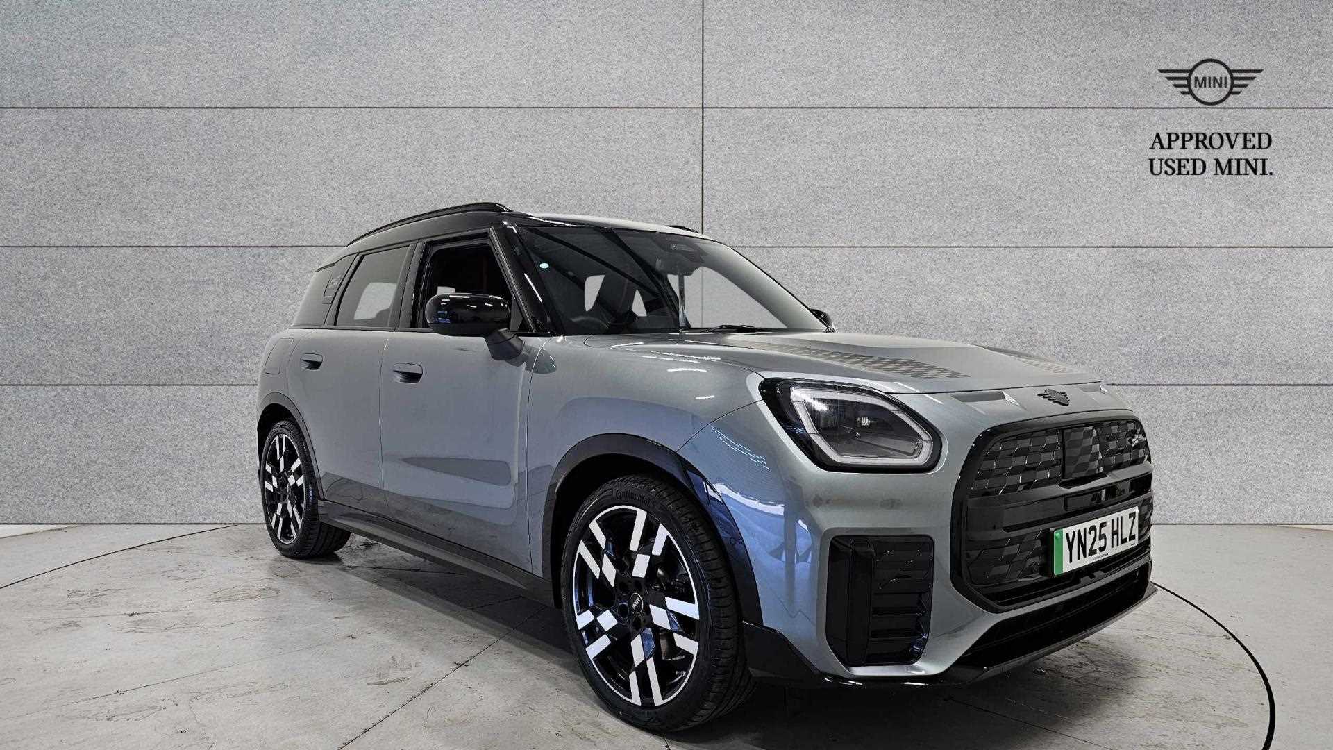 Main listing image - MINI Countryman