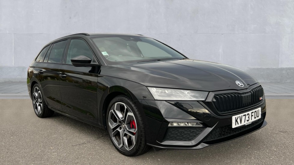 Main listing image - Skoda Octavia Estate