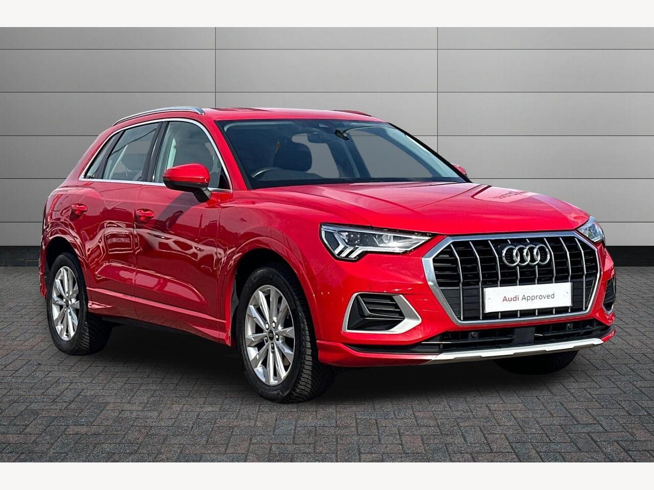 Main listing image - Audi Q3