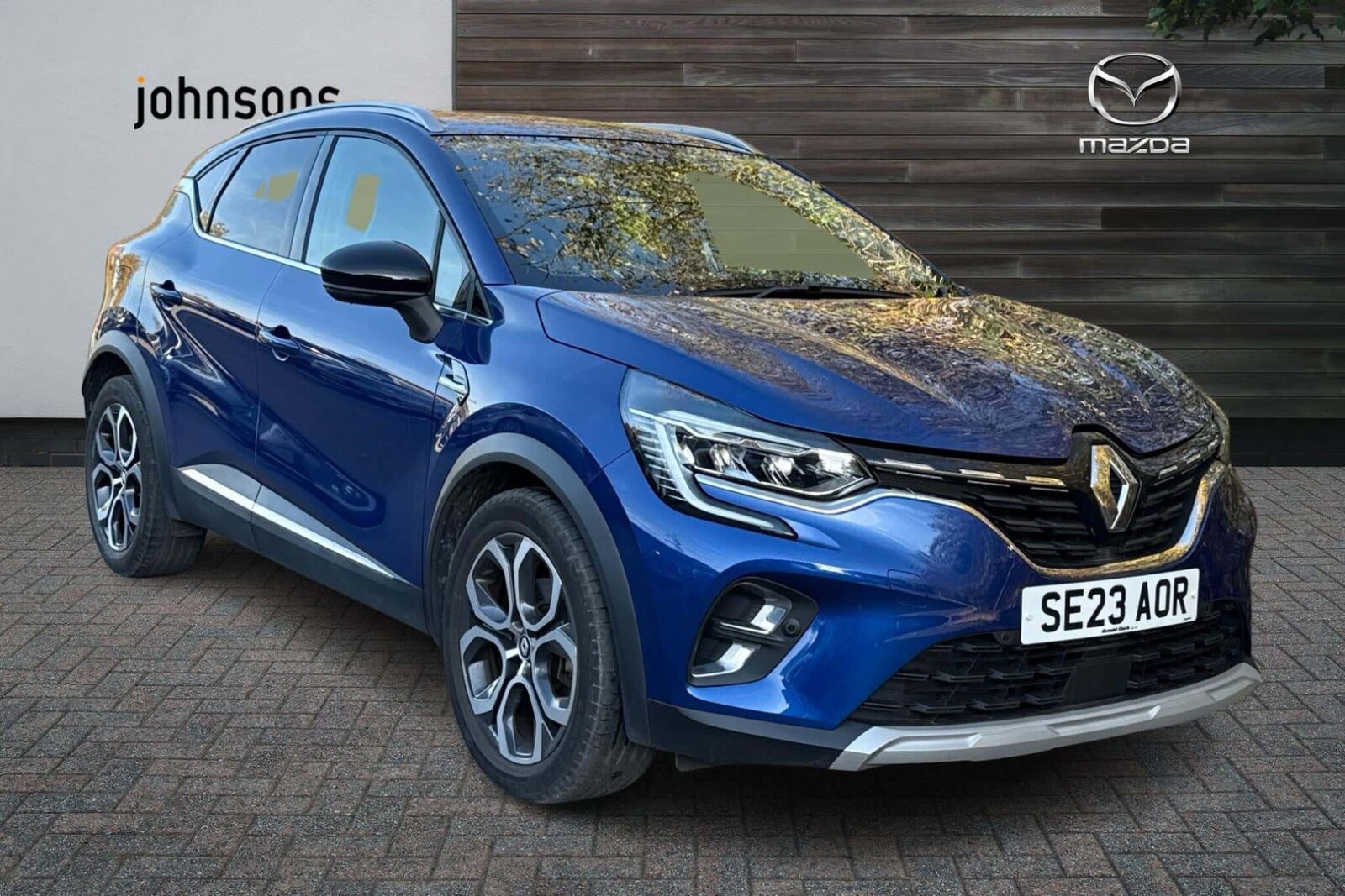 Main listing image - Renault Captur