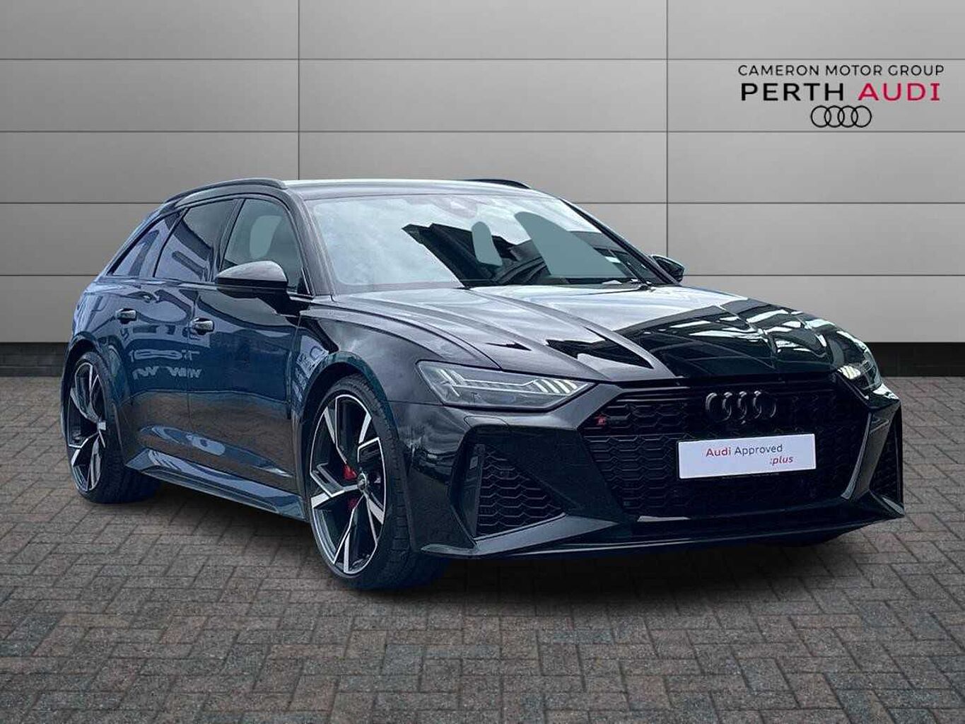 Main listing image - Audi RS6