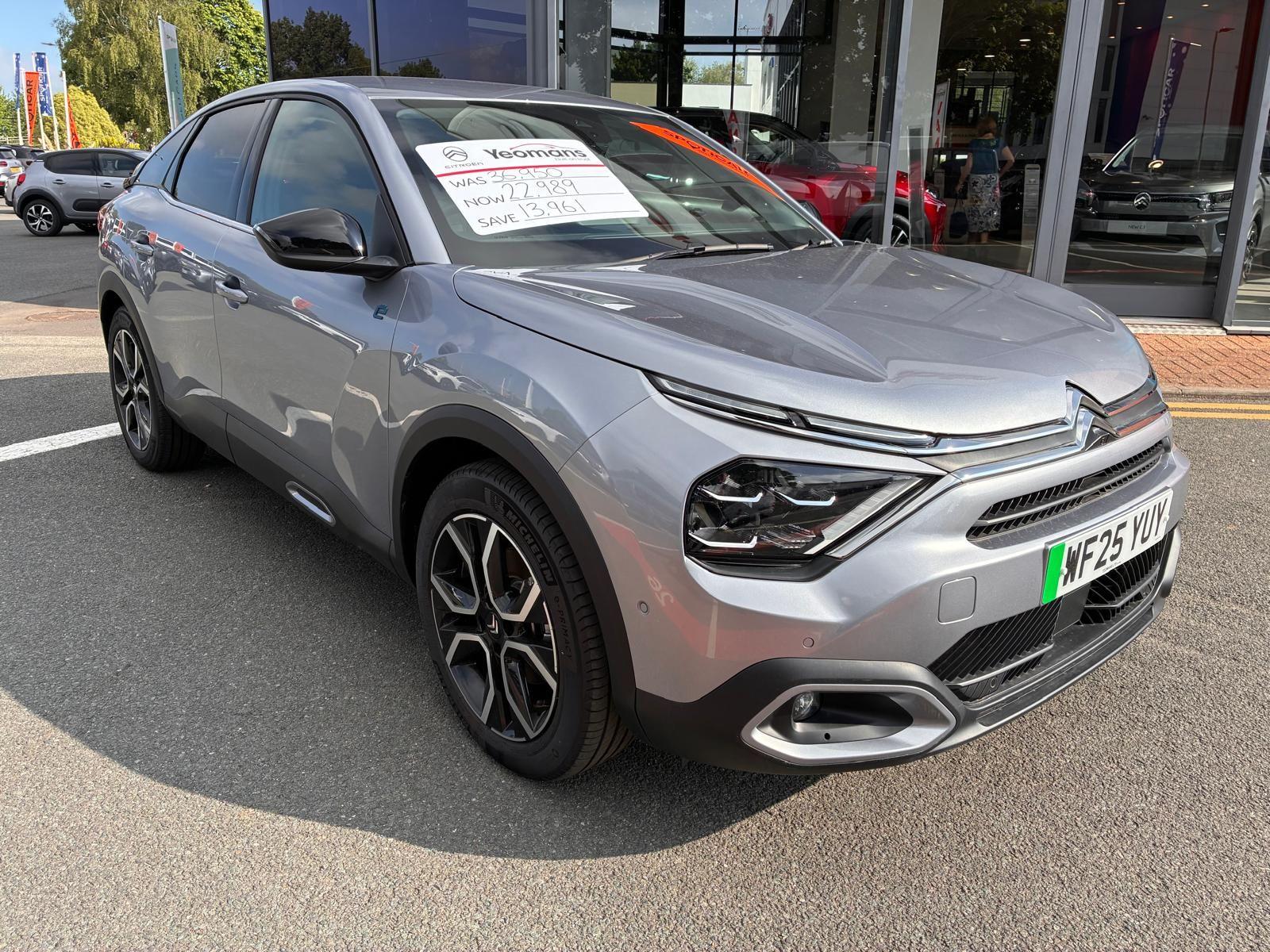 Main listing image - Citroen C4