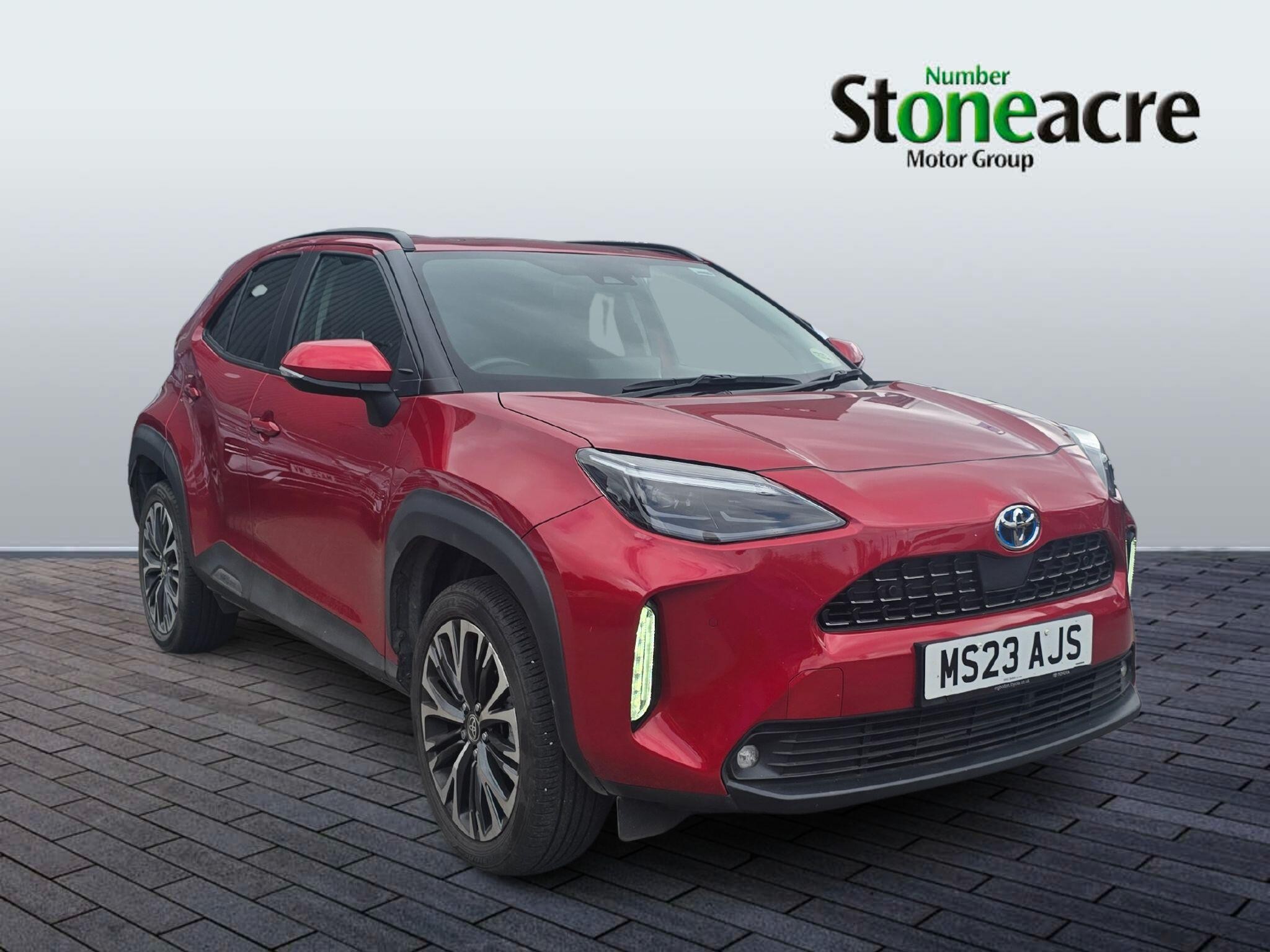Main listing image - Toyota Yaris Cross