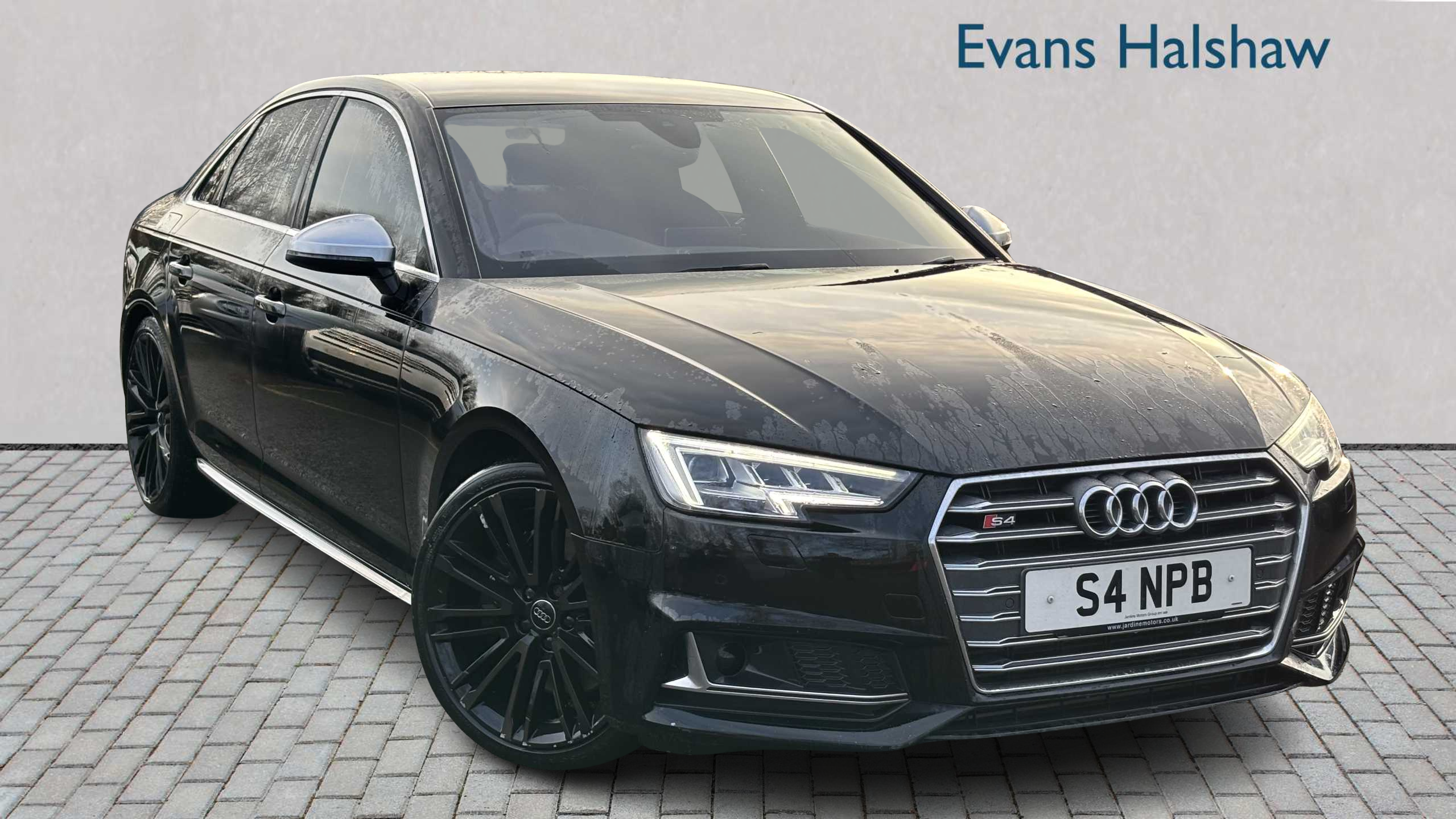 Main listing image - Audi A6