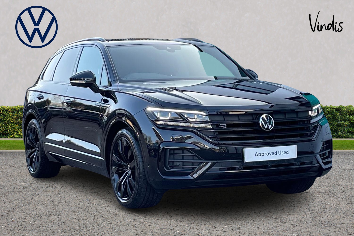 Main listing image - Volkswagen Touareg