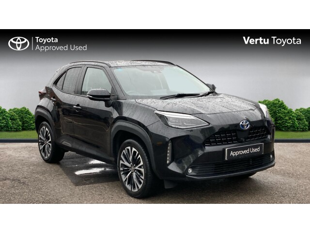 Main listing image - Toyota Yaris Cross