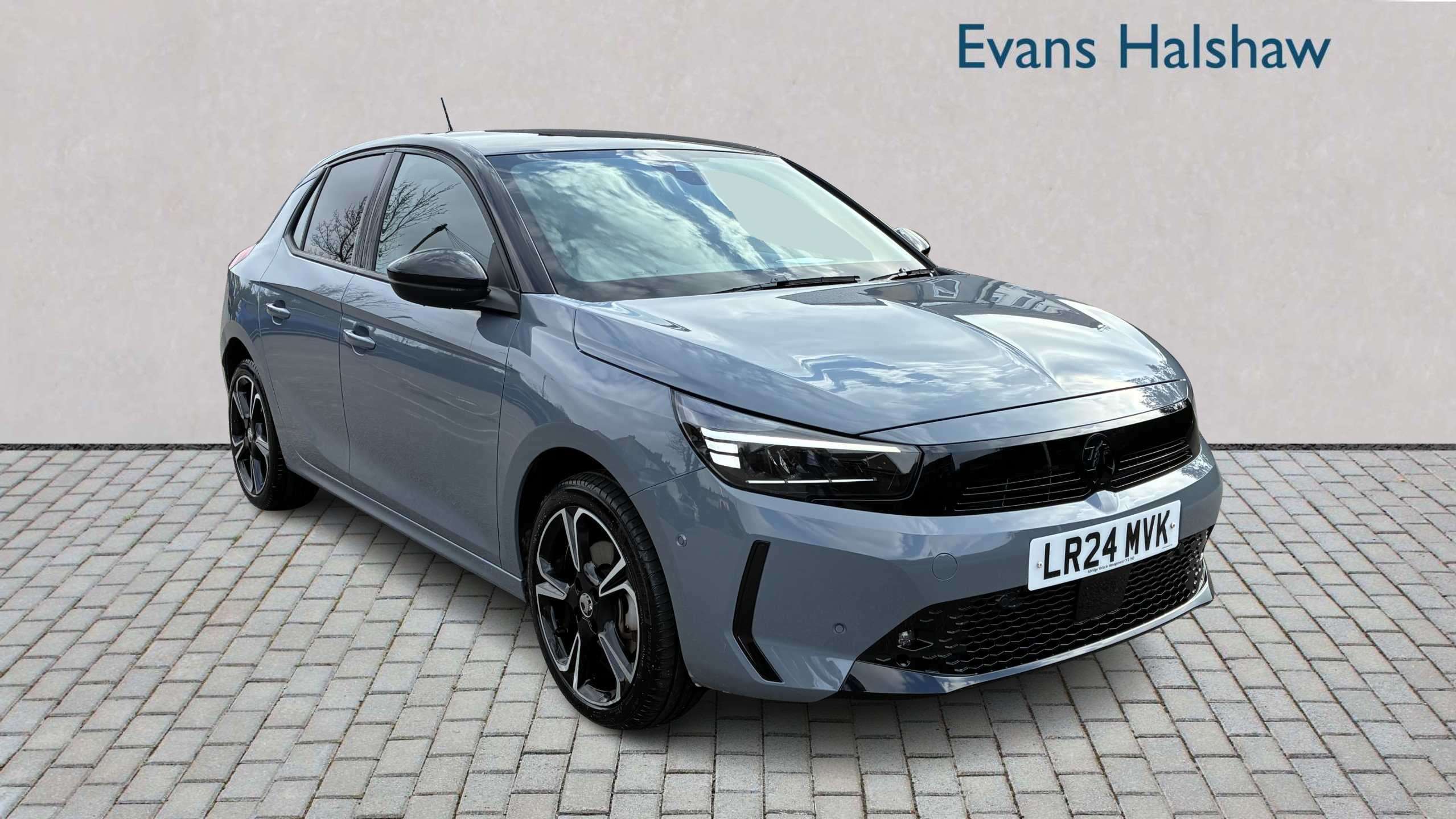 Main listing image - Vauxhall Corsa