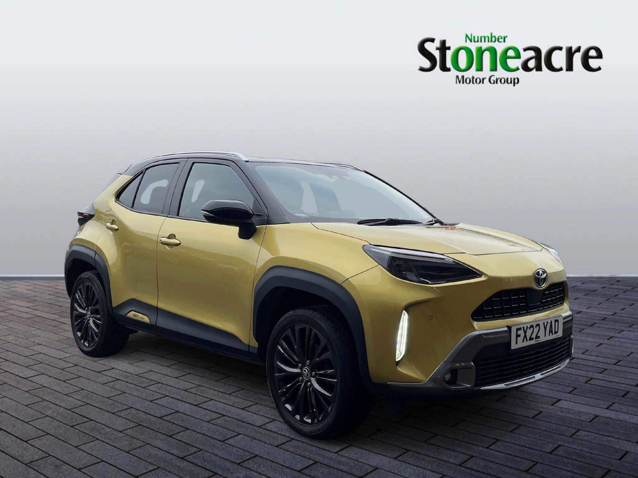 Main listing image - Toyota Yaris Cross