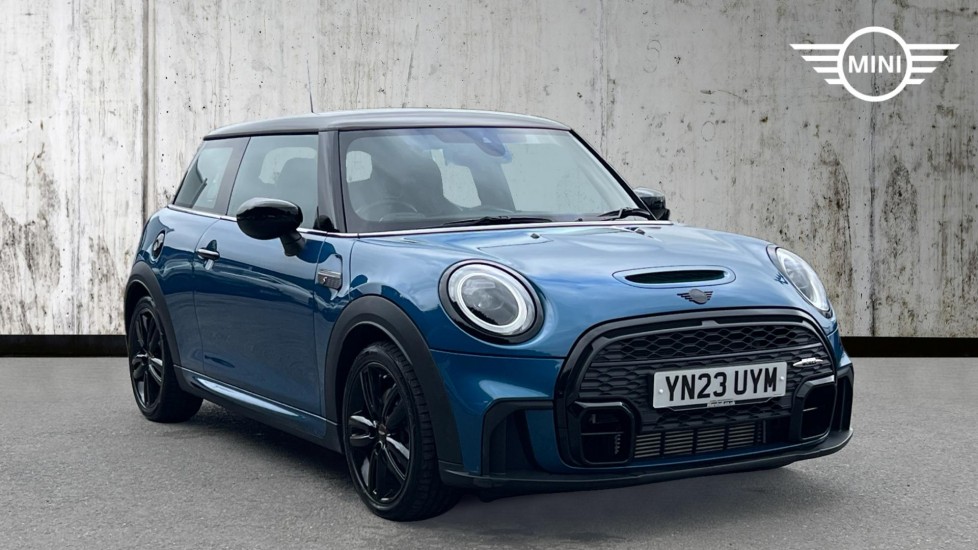 Main listing image - MINI Hatchback