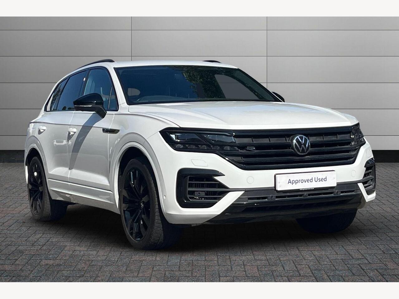 Main listing image - Volkswagen Touareg