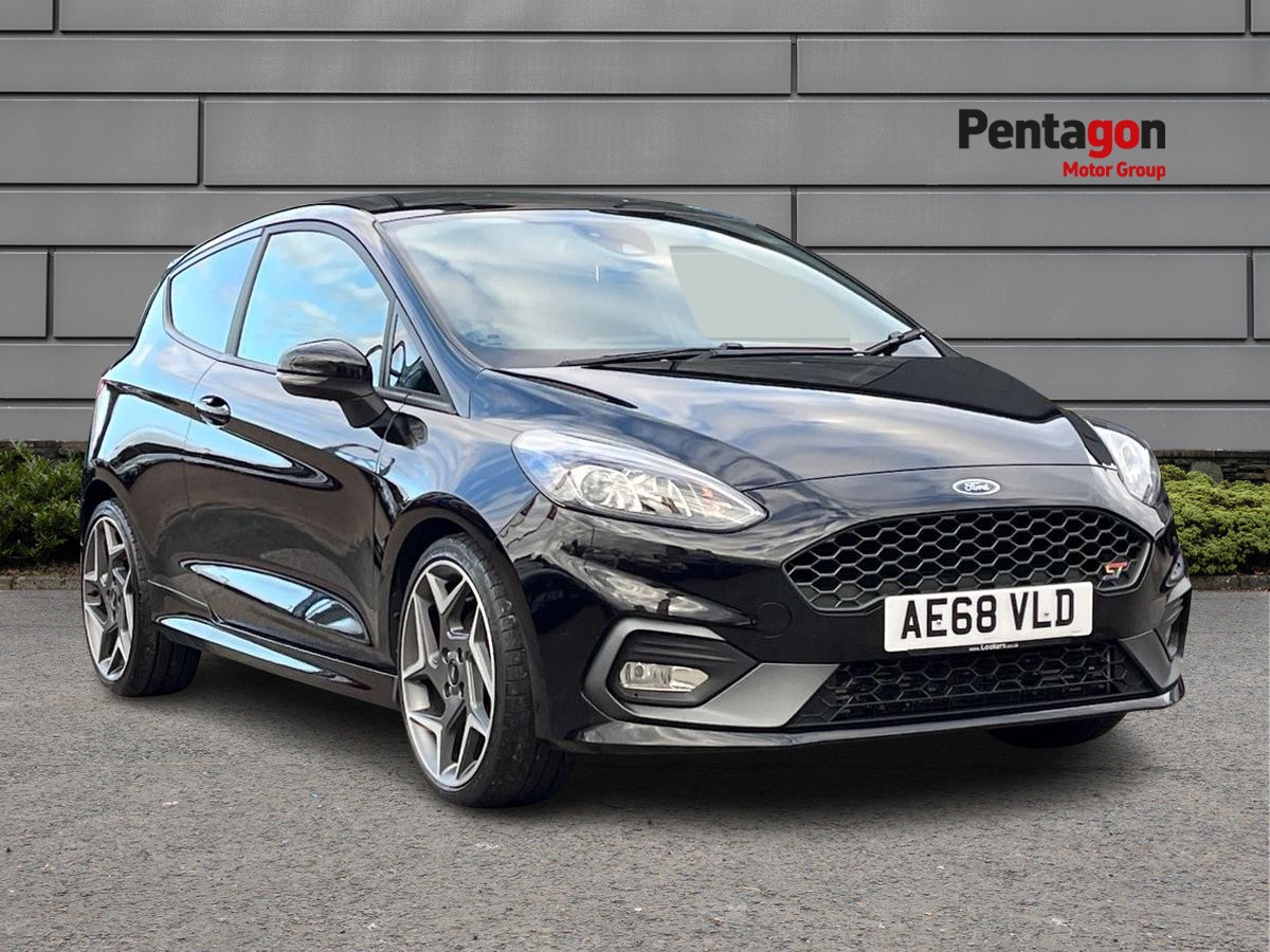 Main listing image - Ford Fiesta ST