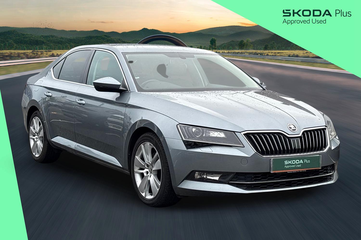 Main listing image - Skoda Superb