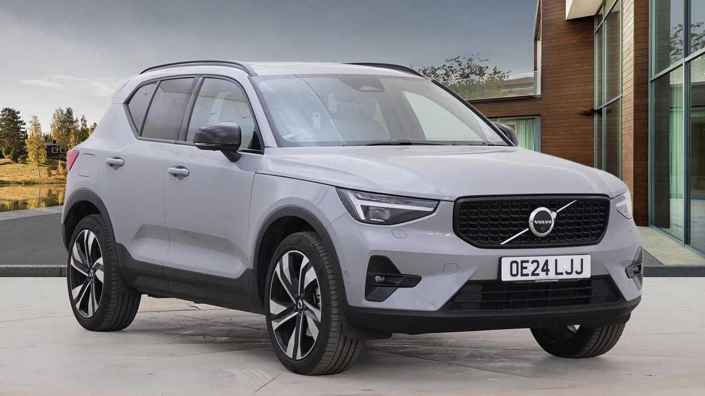 Main listing image - Volvo XC40