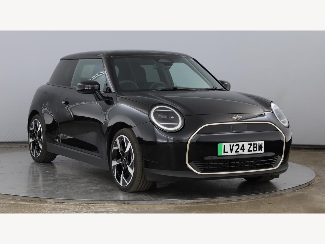 Main listing image - MINI Electric