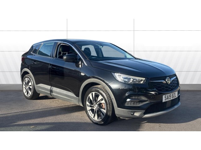 Main listing image - Vauxhall Grandland X