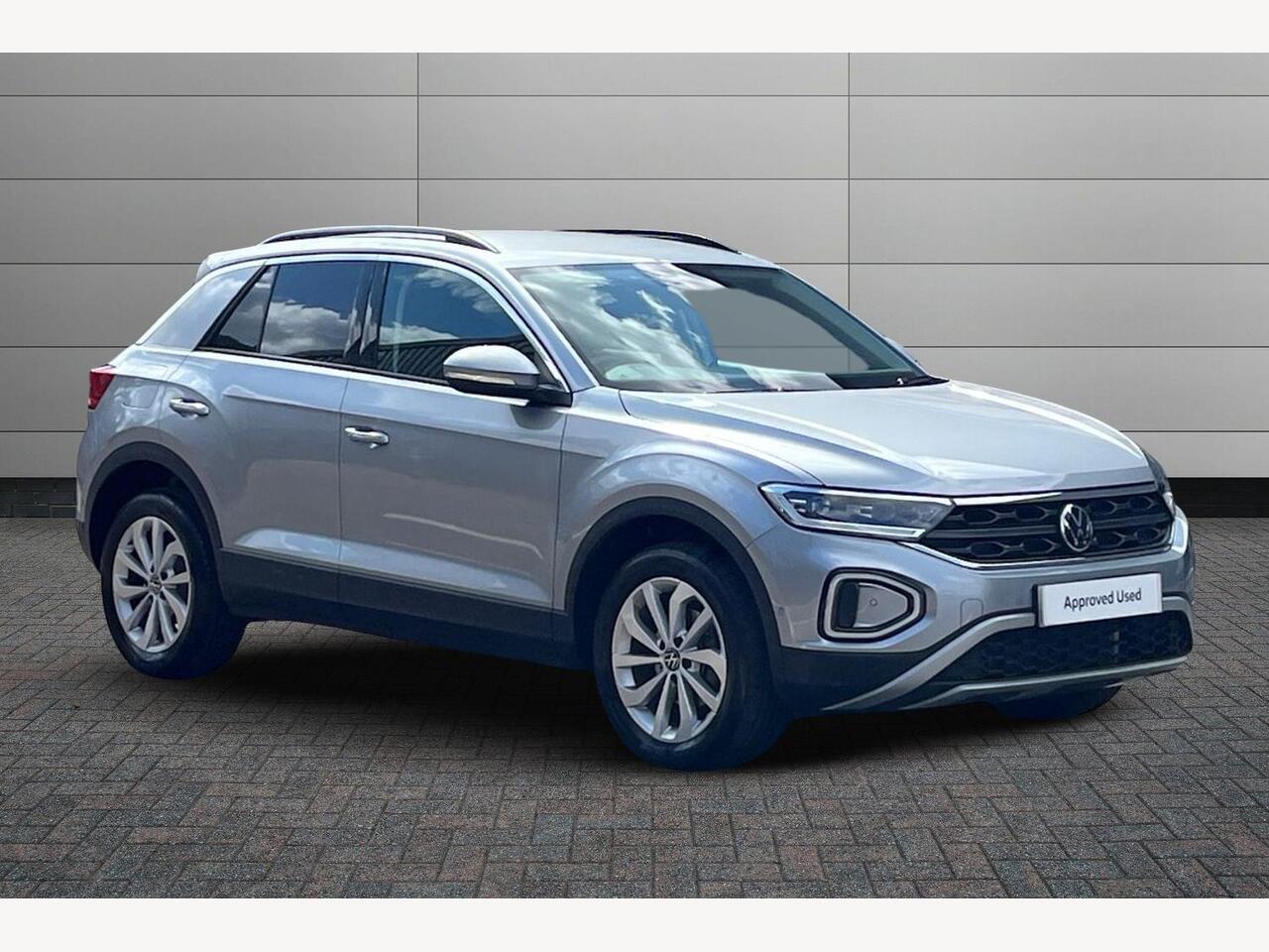 Main listing image - Volkswagen T-Roc