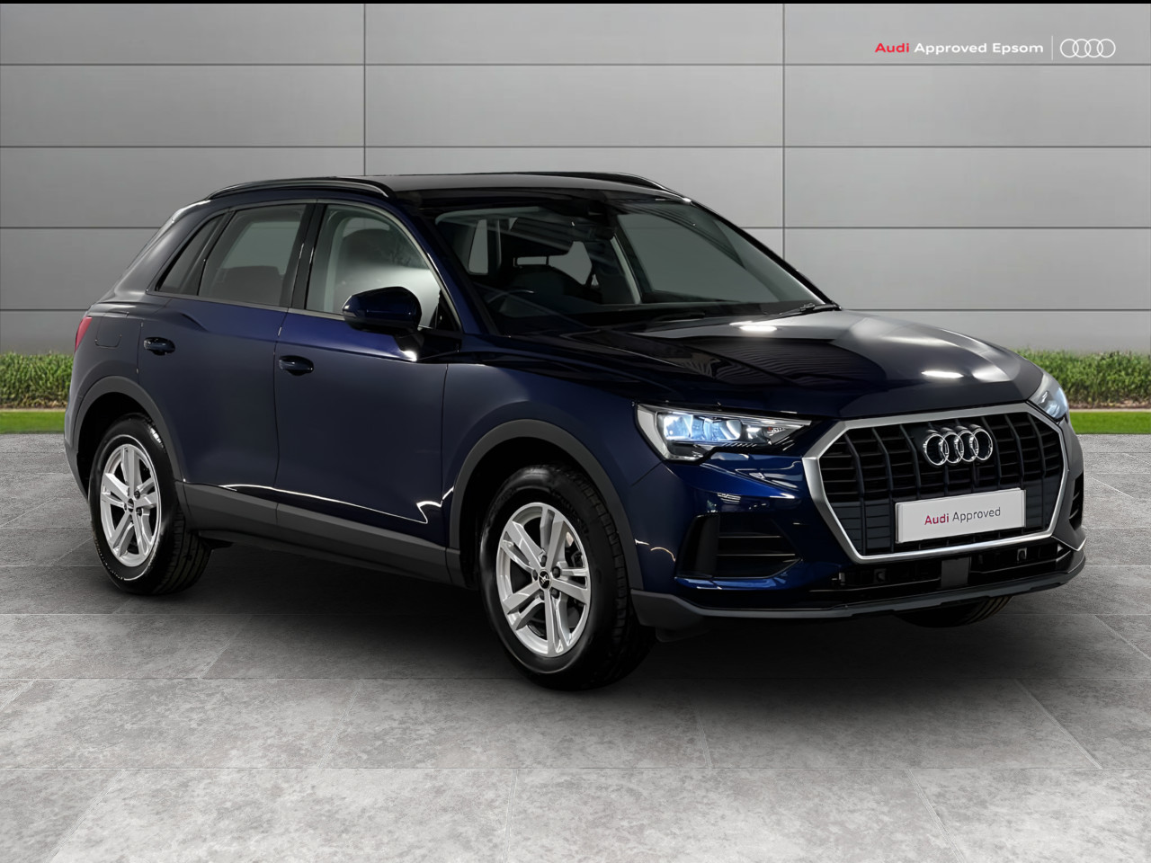 Main listing image - Audi Q3