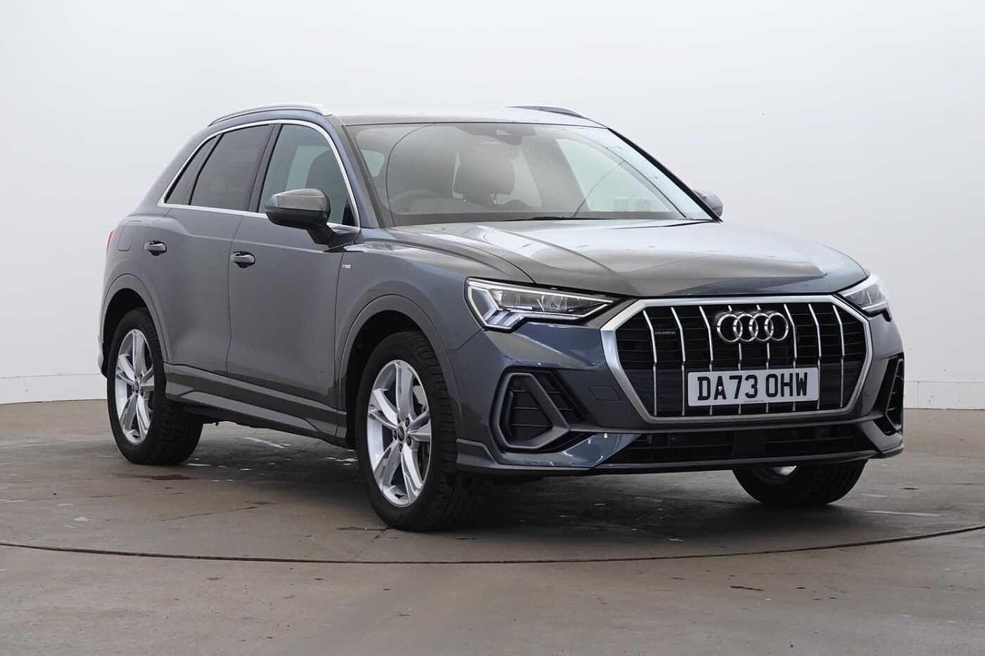 Main listing image - Audi Q3