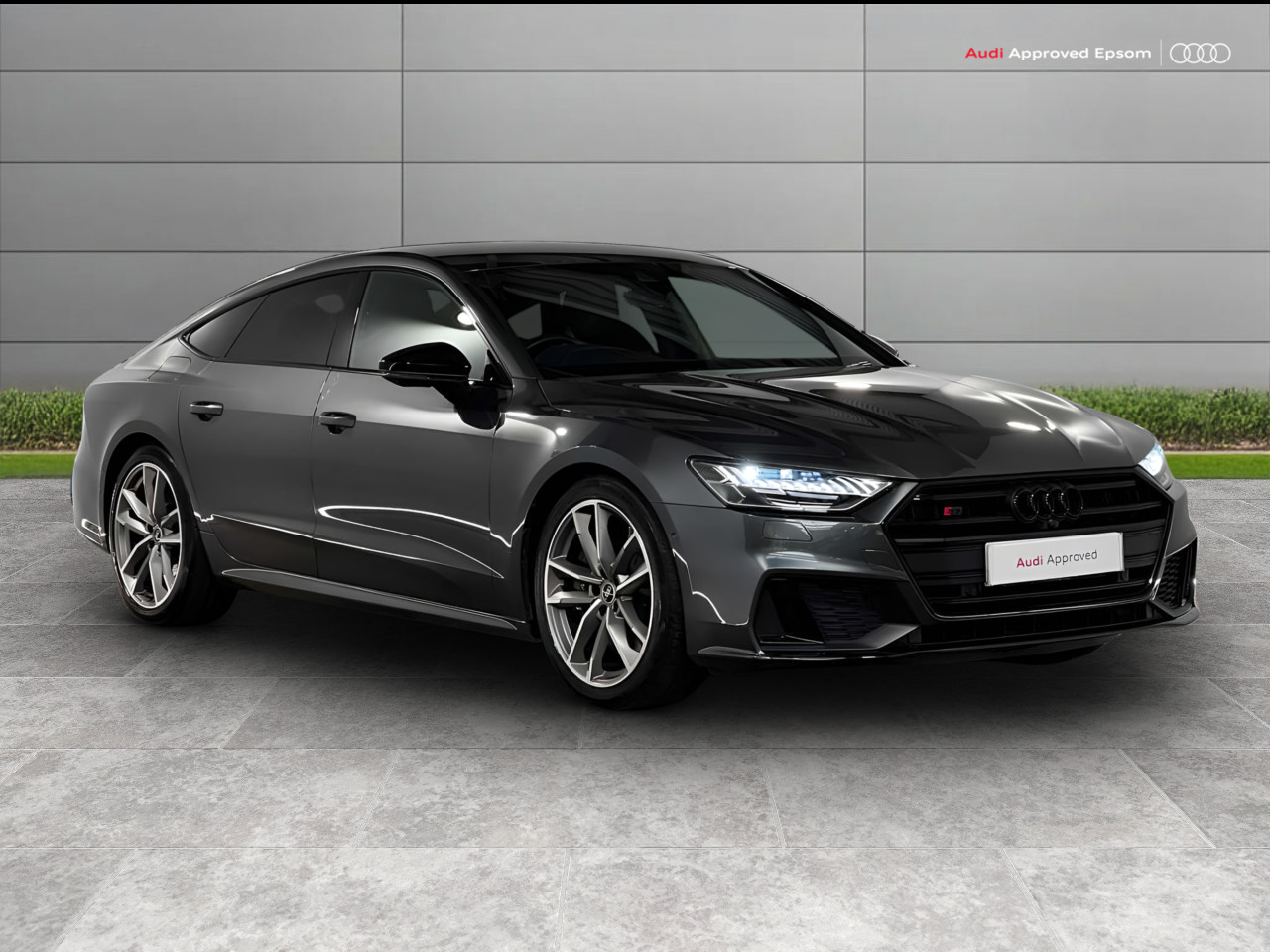 Main listing image - Audi S7