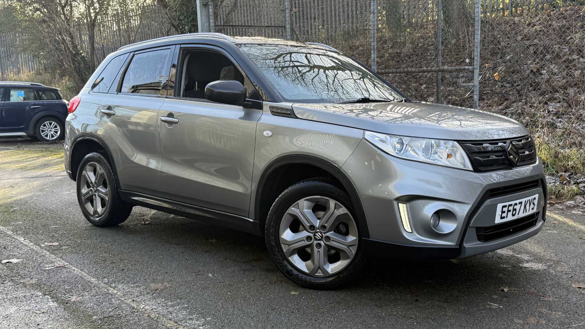 Main listing image - Suzuki Vitara