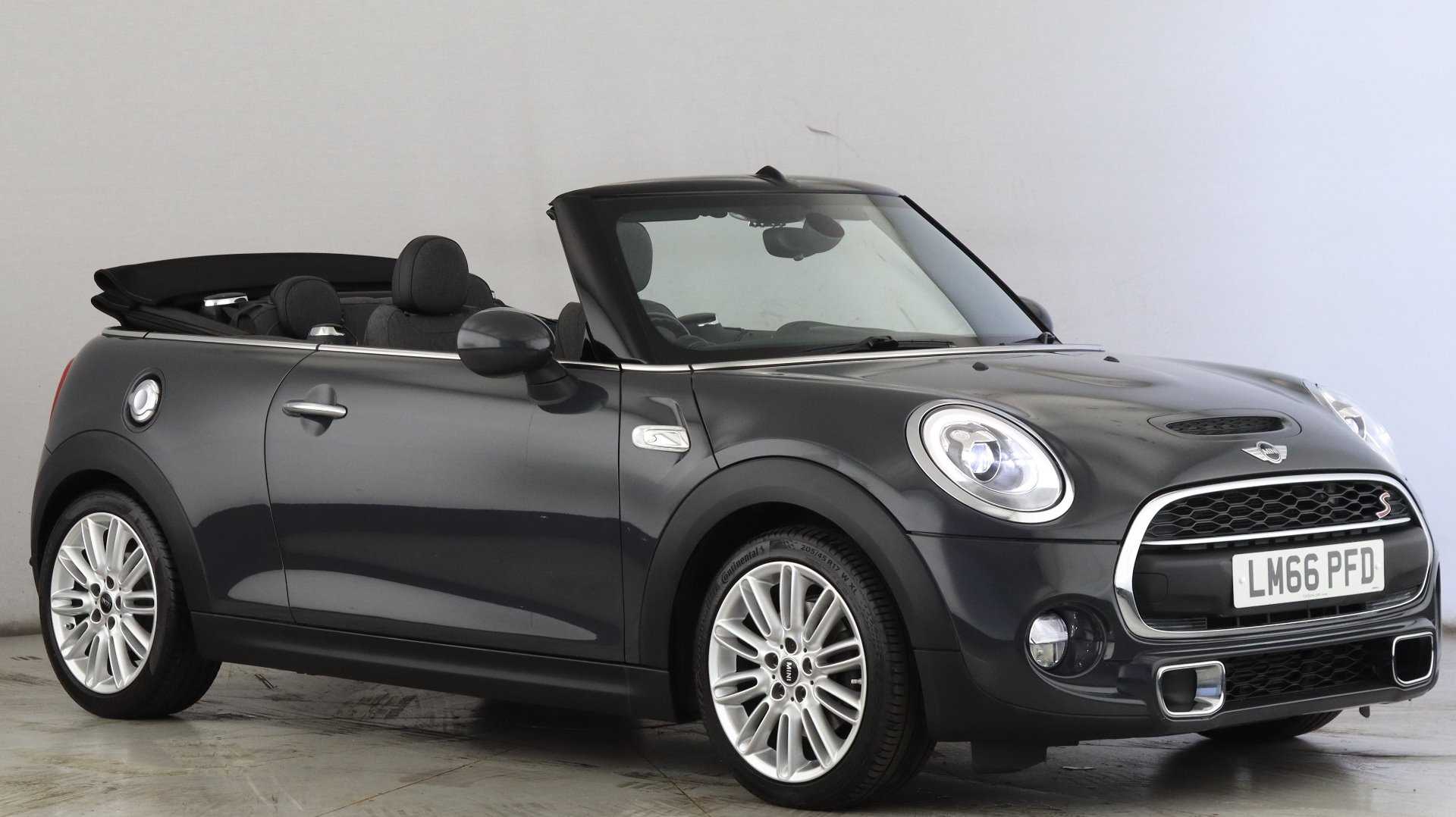 Main listing image - MINI Convertible