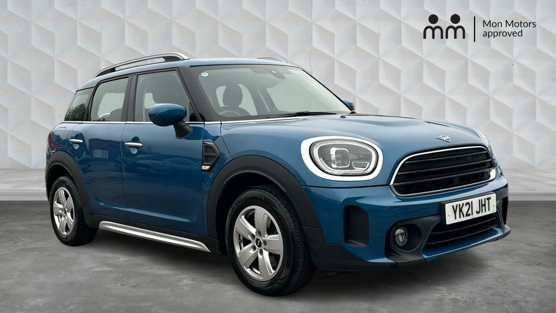 Main listing image - MINI Countryman