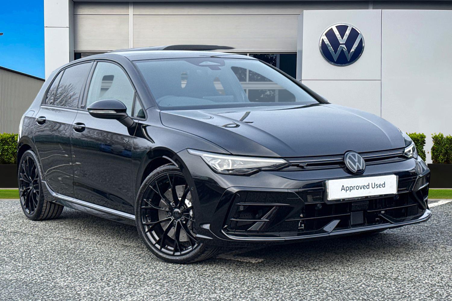 Main listing image - Volkswagen Golf R