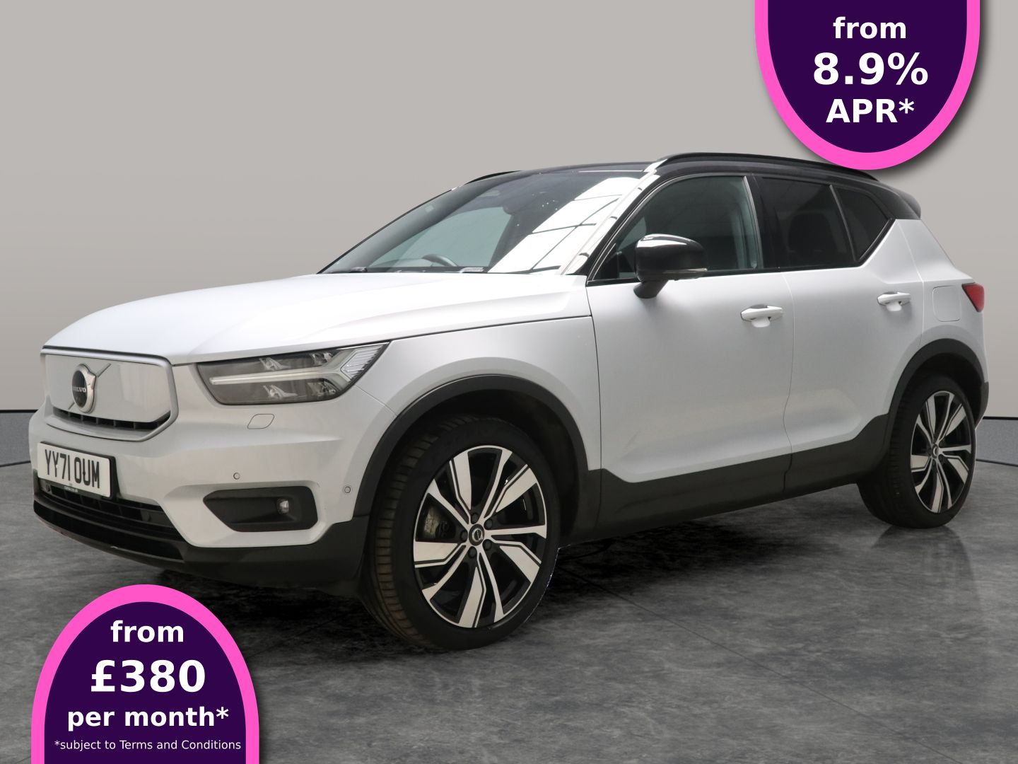 Main listing image - Volvo XC40 Recharge