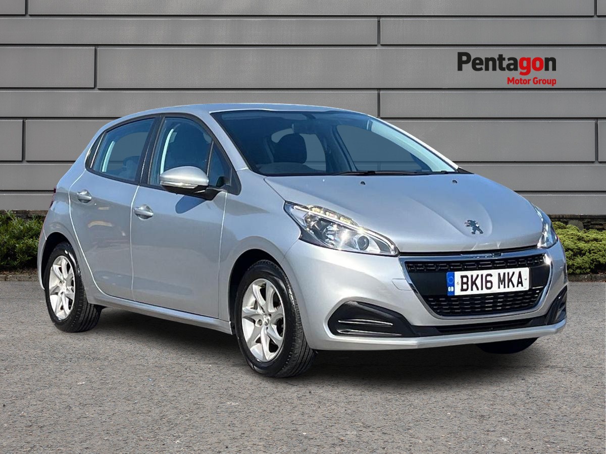 Main listing image - Peugeot 208