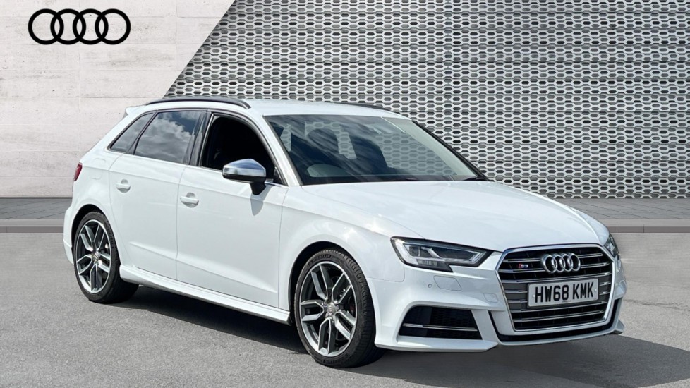 Main listing image - Audi S3