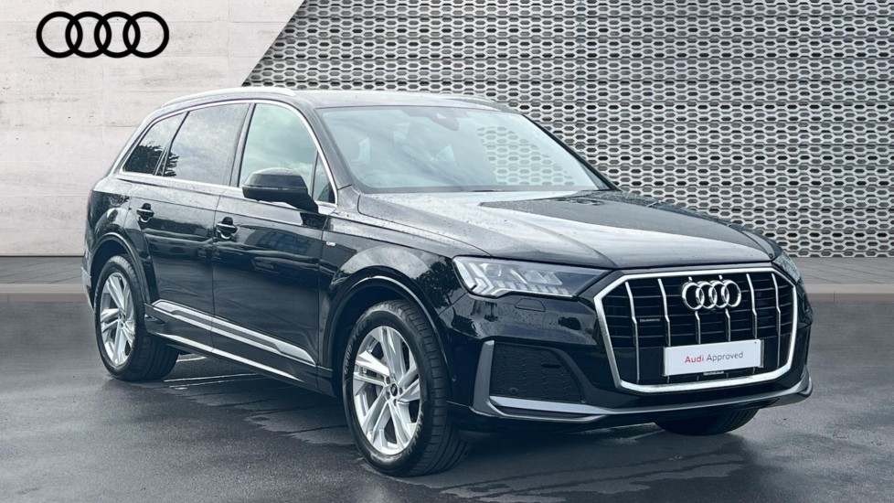Main listing image - Audi Q7