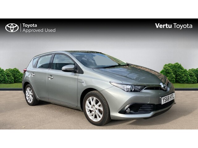 Main listing image - Toyota Auris