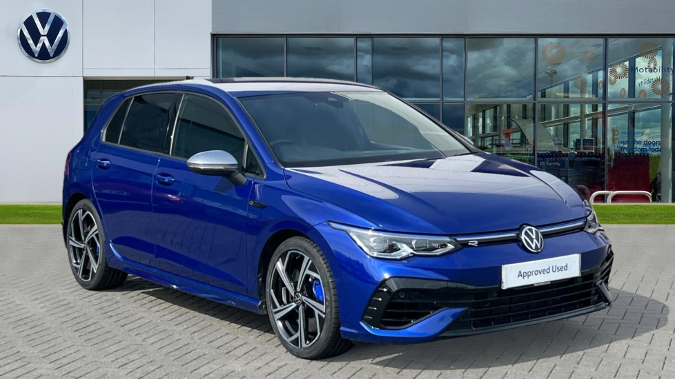 Main listing image - Volkswagen Golf R