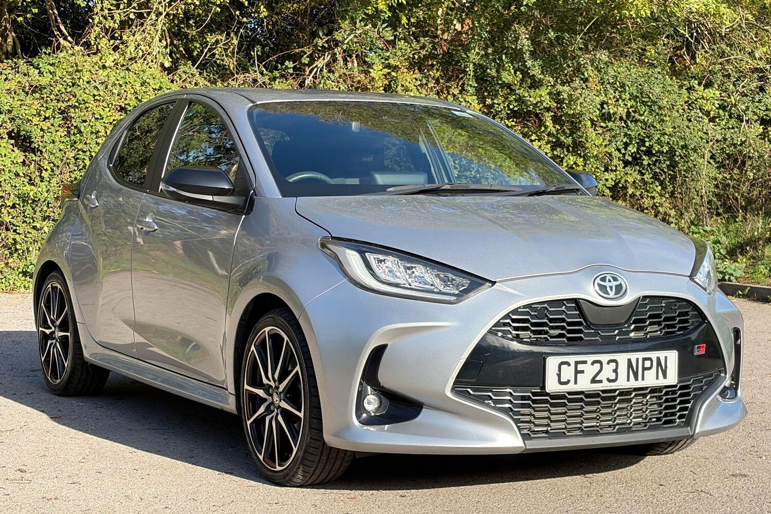 Main listing image - Toyota Yaris