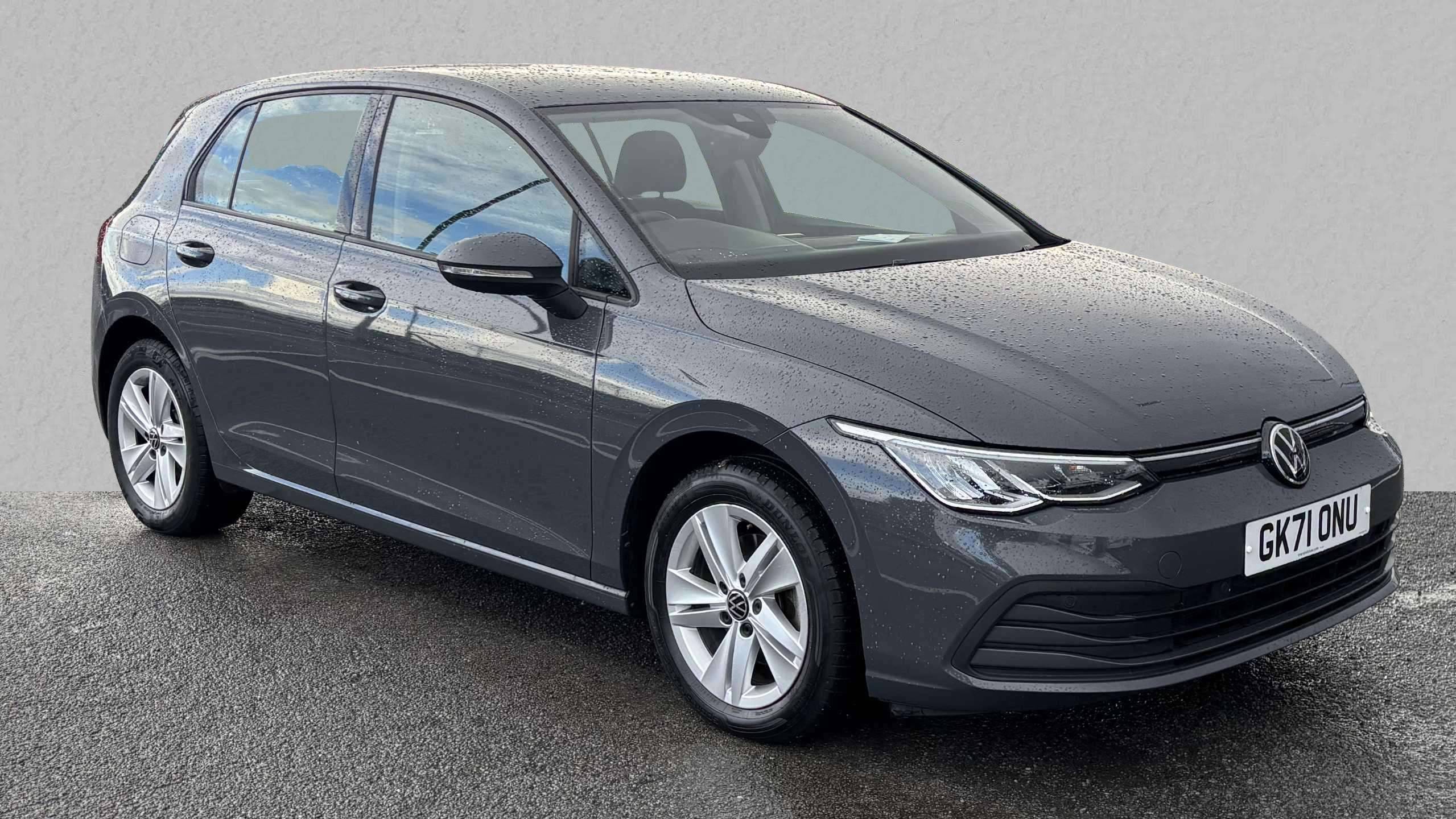Main listing image - Volkswagen Golf