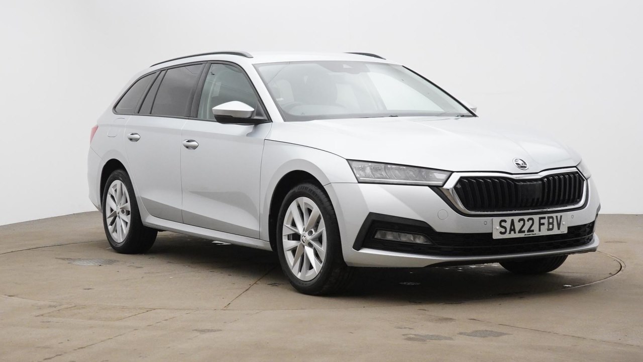 Main listing image - Skoda Octavia Estate