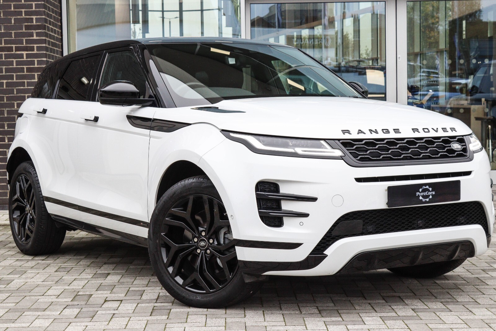 Main listing image - Land Rover Range Rover Evoque