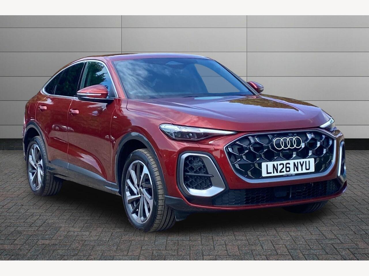 Main listing image - Audi Q5