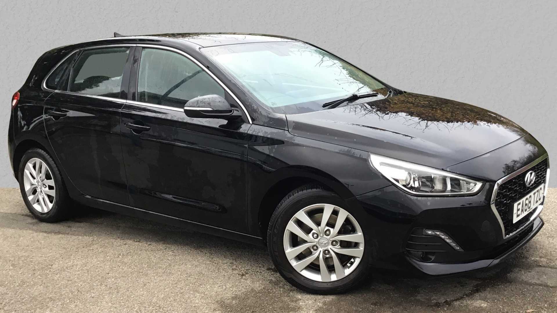 Main listing image - Hyundai i30