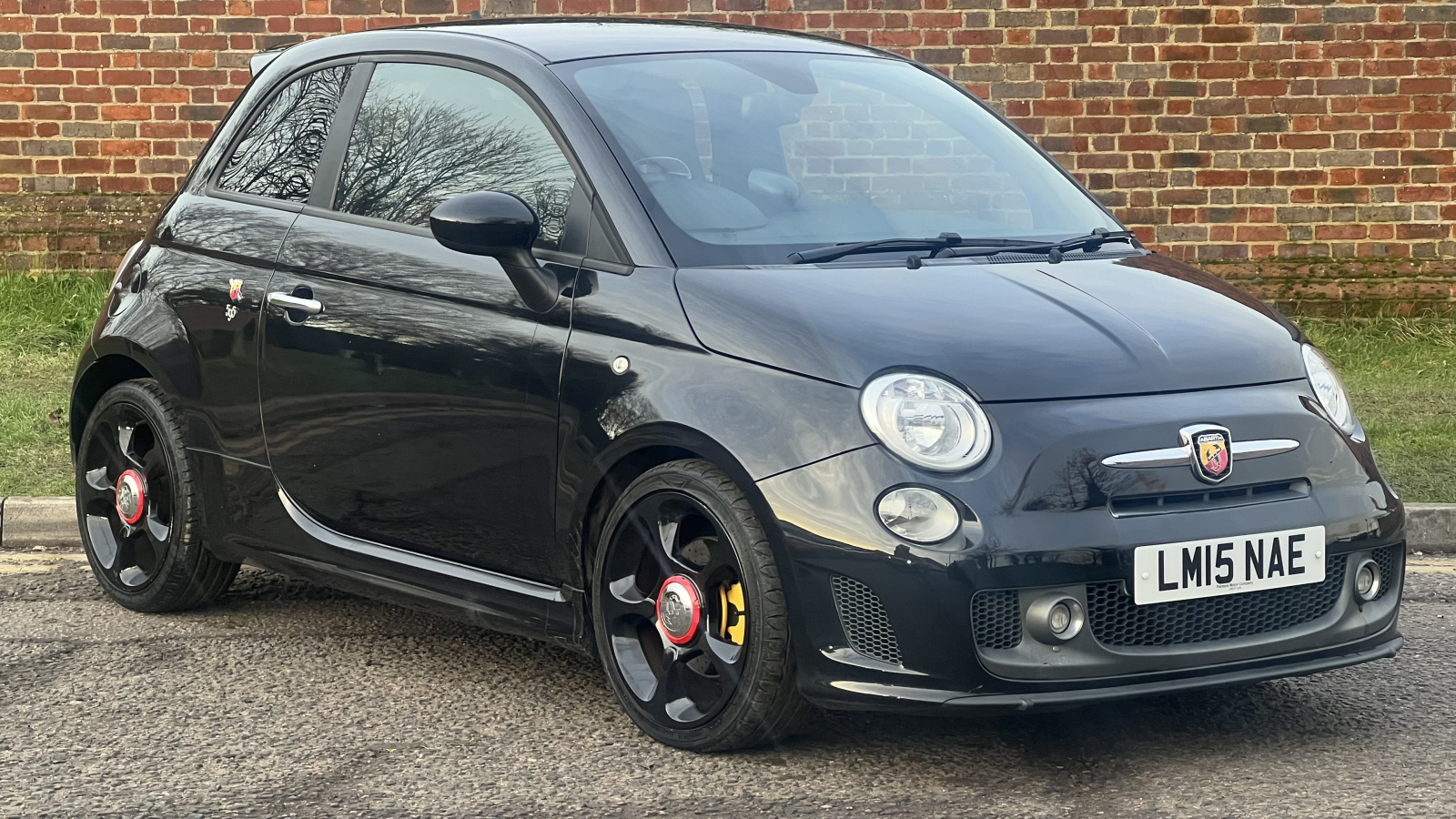 Main listing image - Abarth 595