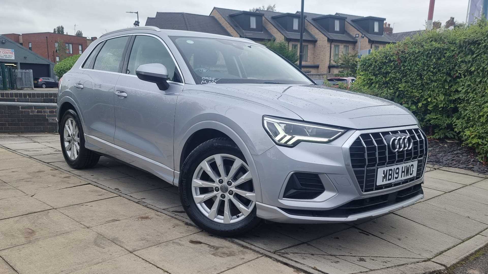 Main listing image - Audi Q3