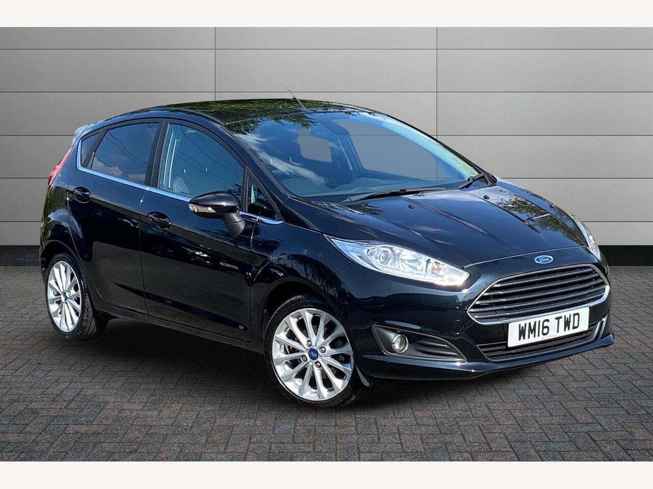 Main listing image - Ford Fiesta
