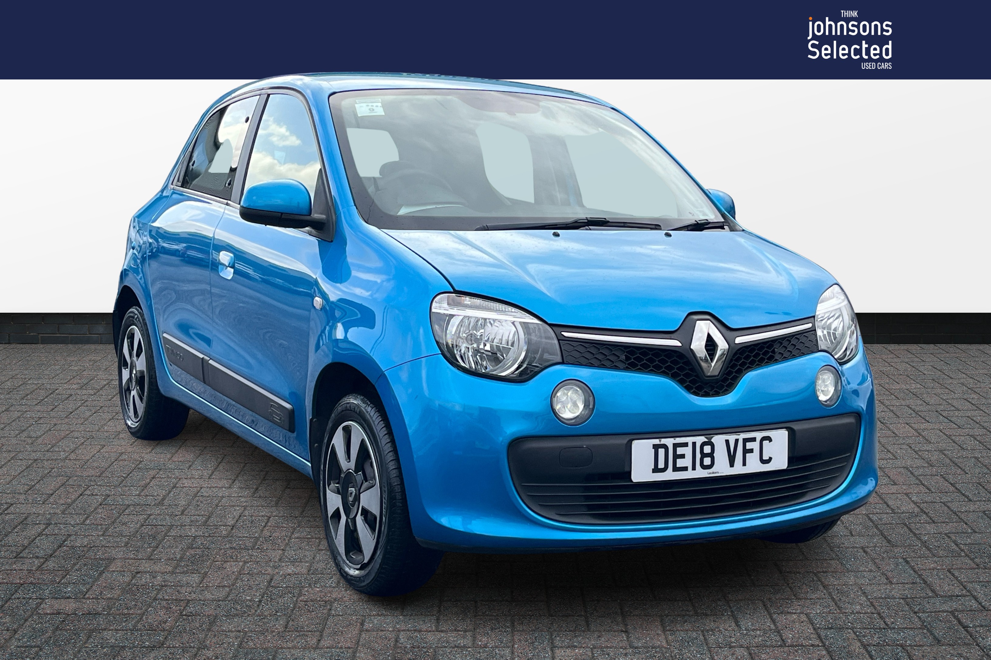 Main listing image - Renault Twingo