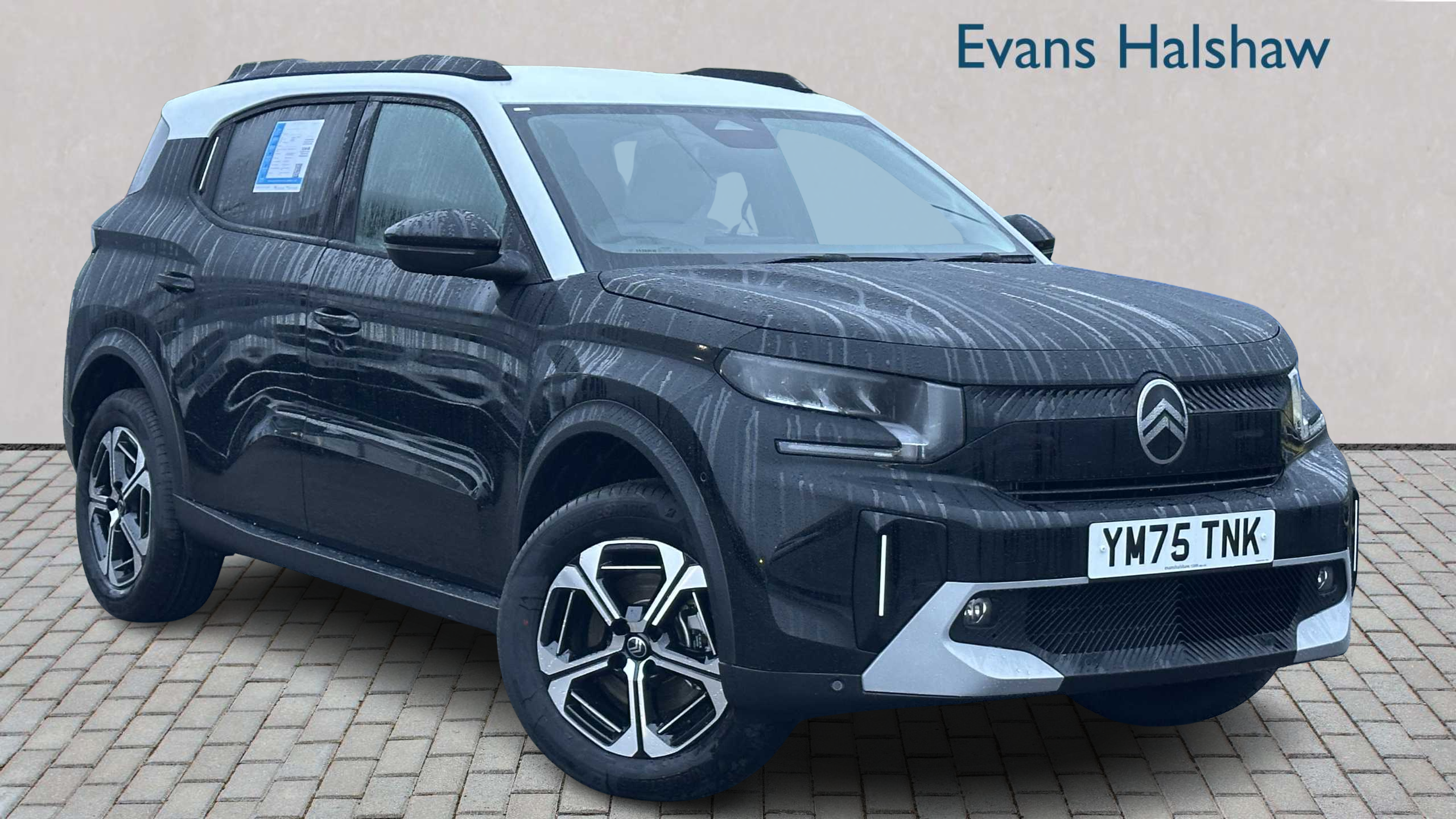 Main listing image - Citroen C3 Aircross