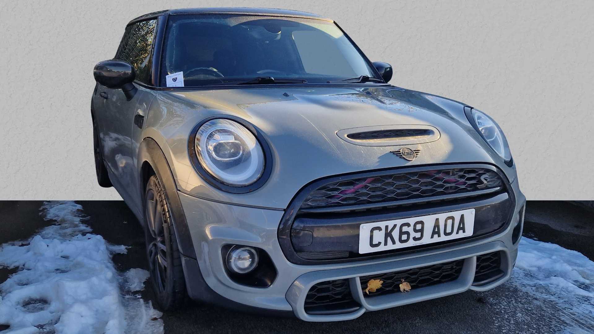 Main listing image - MINI Hatchback