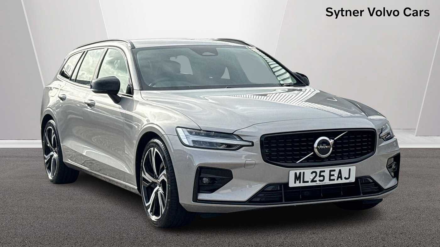 Main listing image - Volvo V60
