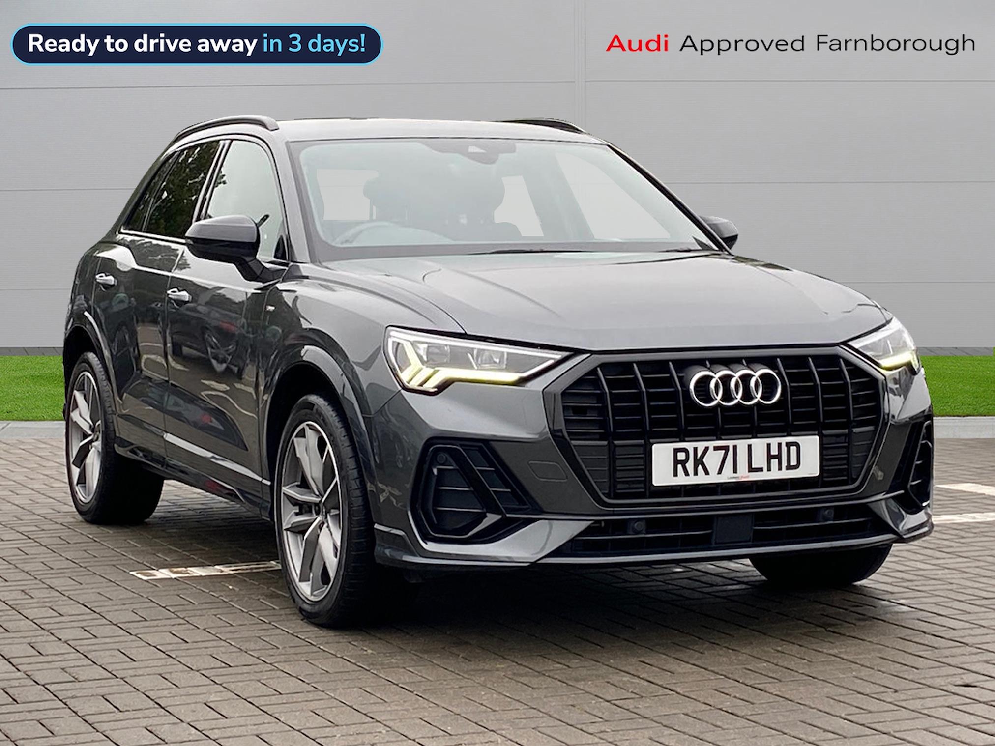 Main listing image - Audi Q3