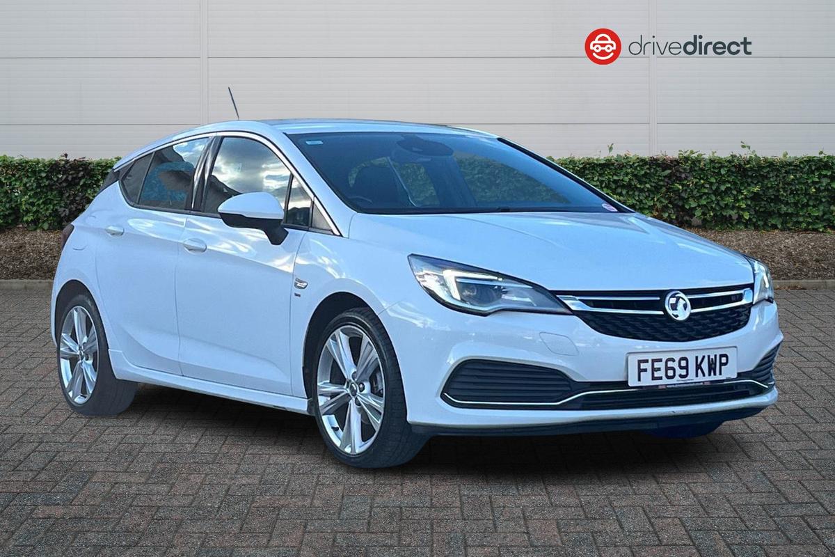 Main listing image - Vauxhall Astra